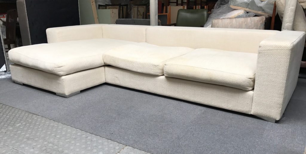Cenova sofa2